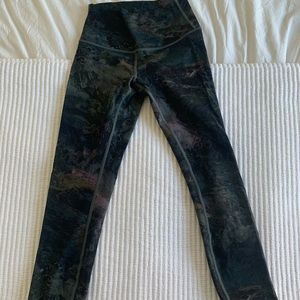 Lululemon Leggings WonderUnder 23”